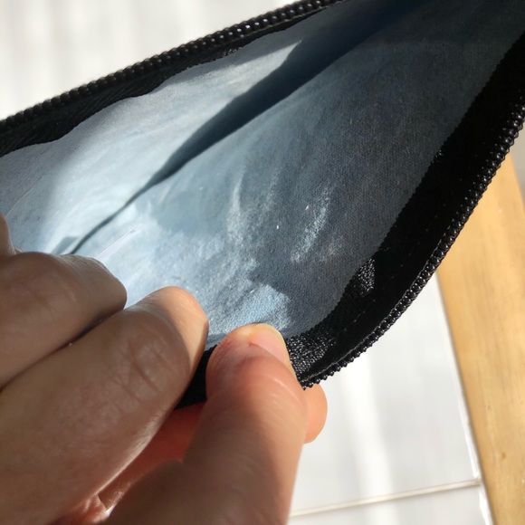 NWT cosmetic bag zippered pouch ‘The Good Stuff’ - Picture 3 of 5